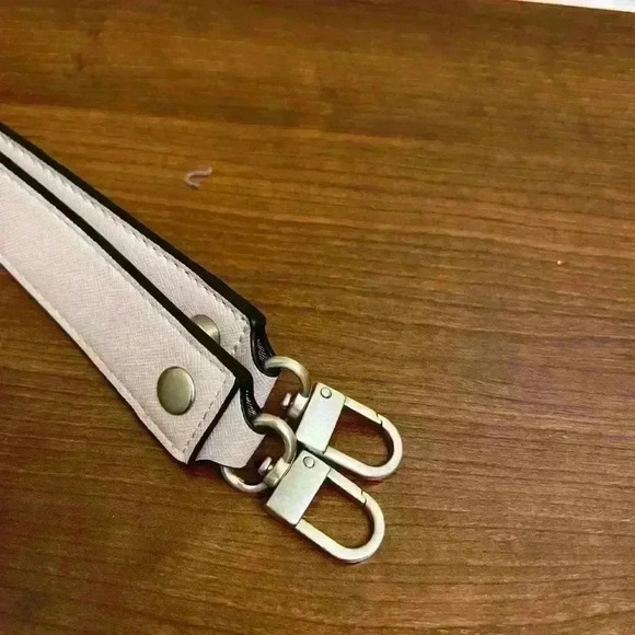 Replacement Crossbody strap Unbranded Pink Soffiano Leather - Picture 2 of 2